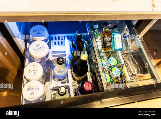 Featured image for The Loneliness of an Empty Minibar: Finding Comfort in Solitary Hotel Rooms