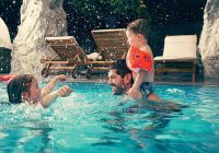 Featured image for Combating Boredom: Finding Activities and Entertainment as a Solo Hotel Guest
